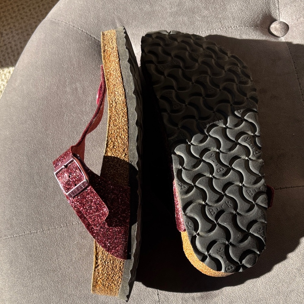 Birkenstock Sparkly Burgundy Sandals - Picture 9 of 10